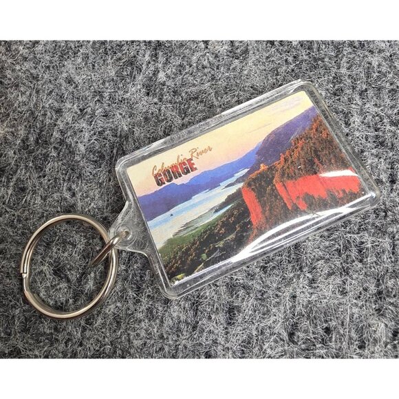 Columbia River Gorge Souvenir Keychain - Picture 1 of 3